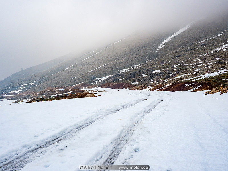 10 Snow covered Nemrut Dagi road