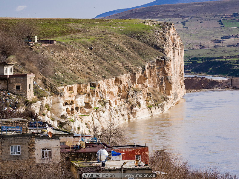 30 Tigris river in Hasankeyf