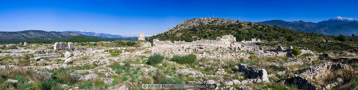 15 Acropolis ruins