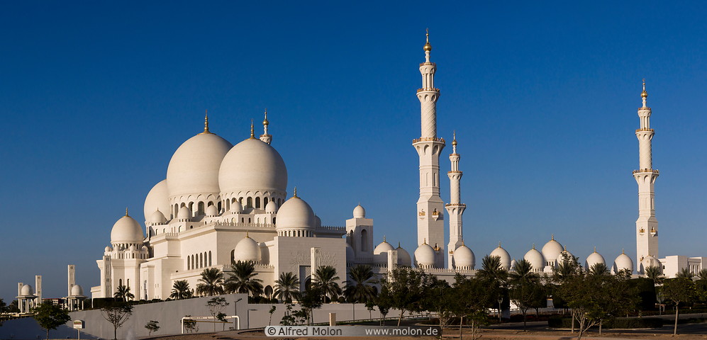 40 Sheikh Zayed mosque