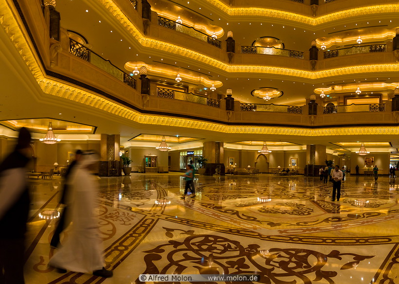 19 Emirates Palace hotel