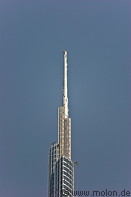07 Top of Burj Khalifa with finishing spire