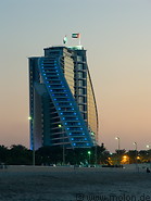 17 Jumeirah beach hotel at dusk