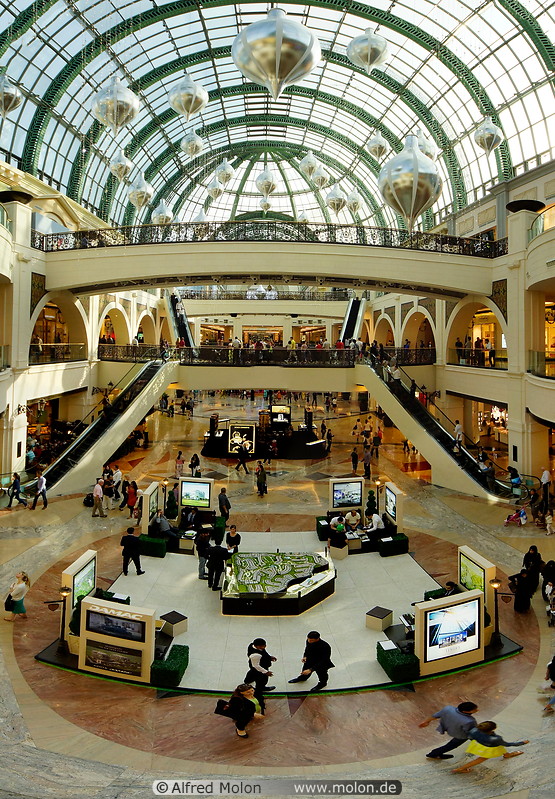 20 Mall of the Emirates