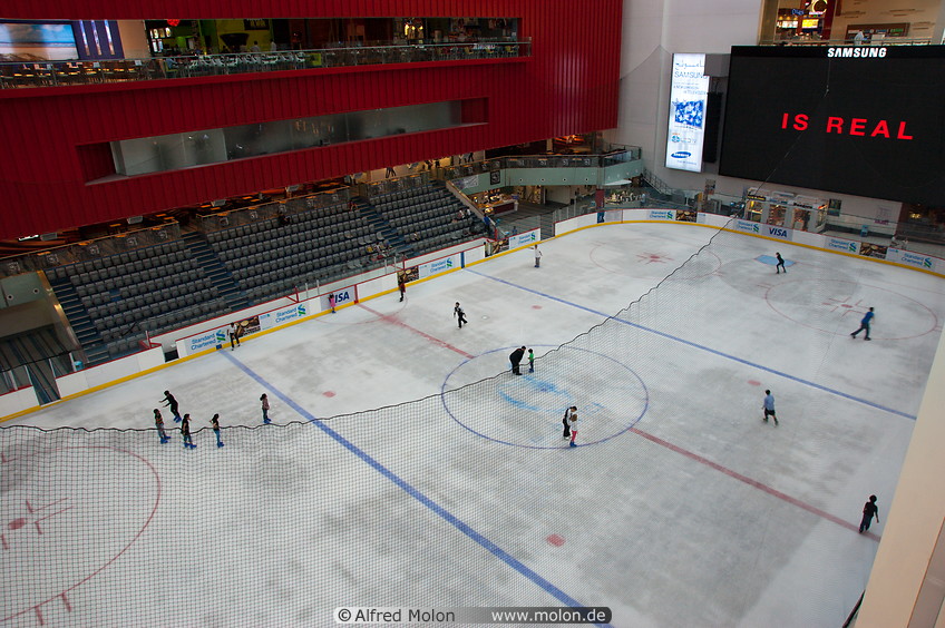 16 Ice rink