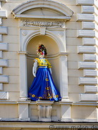 34 Statue of woman with clothes