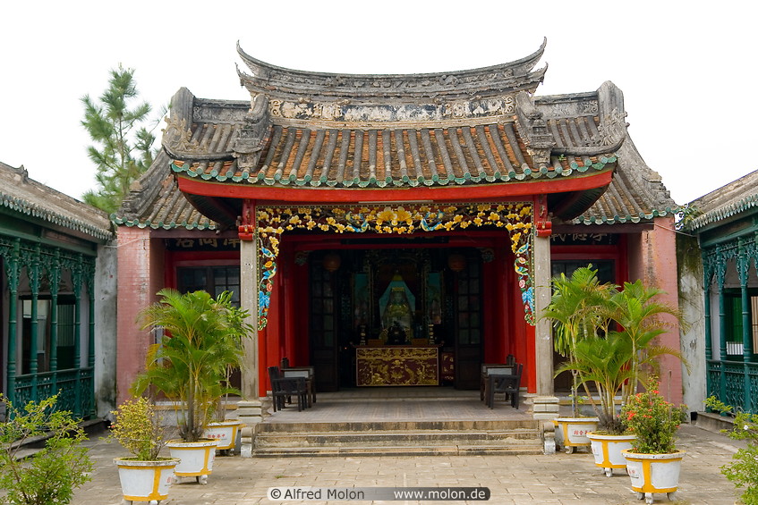 10 All Chinese assembly hall