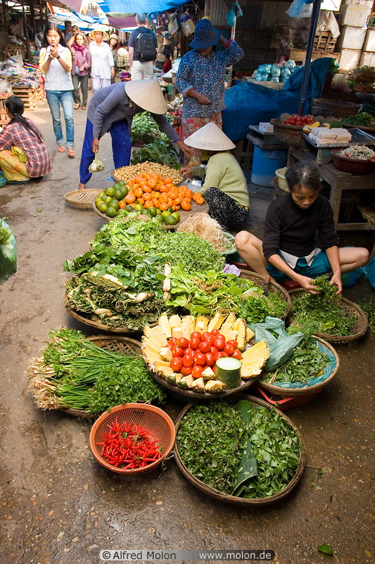 15 Vegetables and fruits seller
