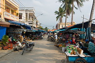 09 Street market