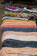 02 Coloured pearls chains