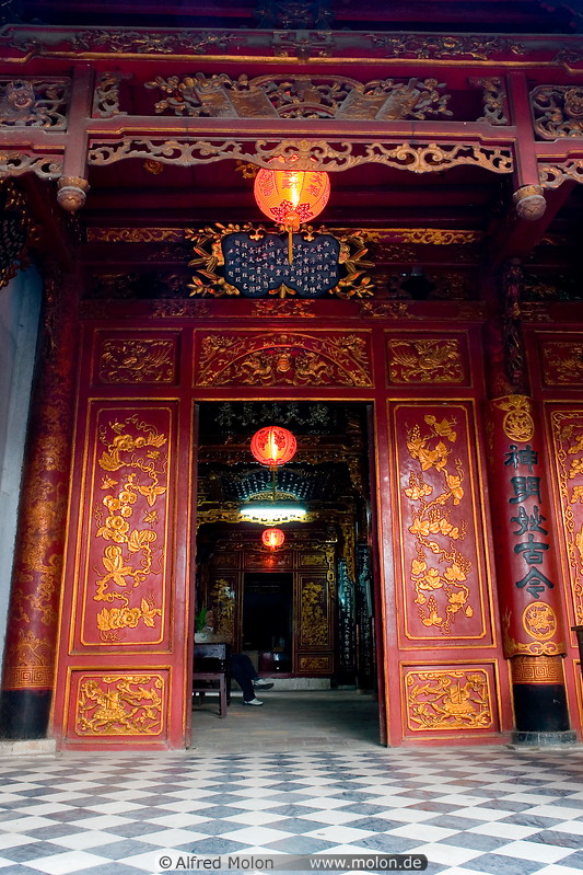 07 Ornamental temple door