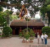 05 Inner court and temple