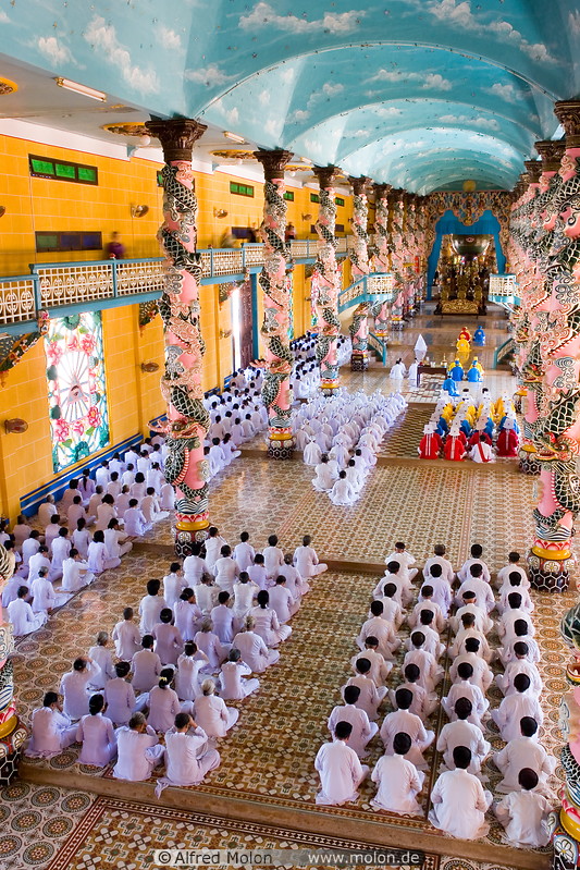 13 Worshippers in Cao Dai Great Temple